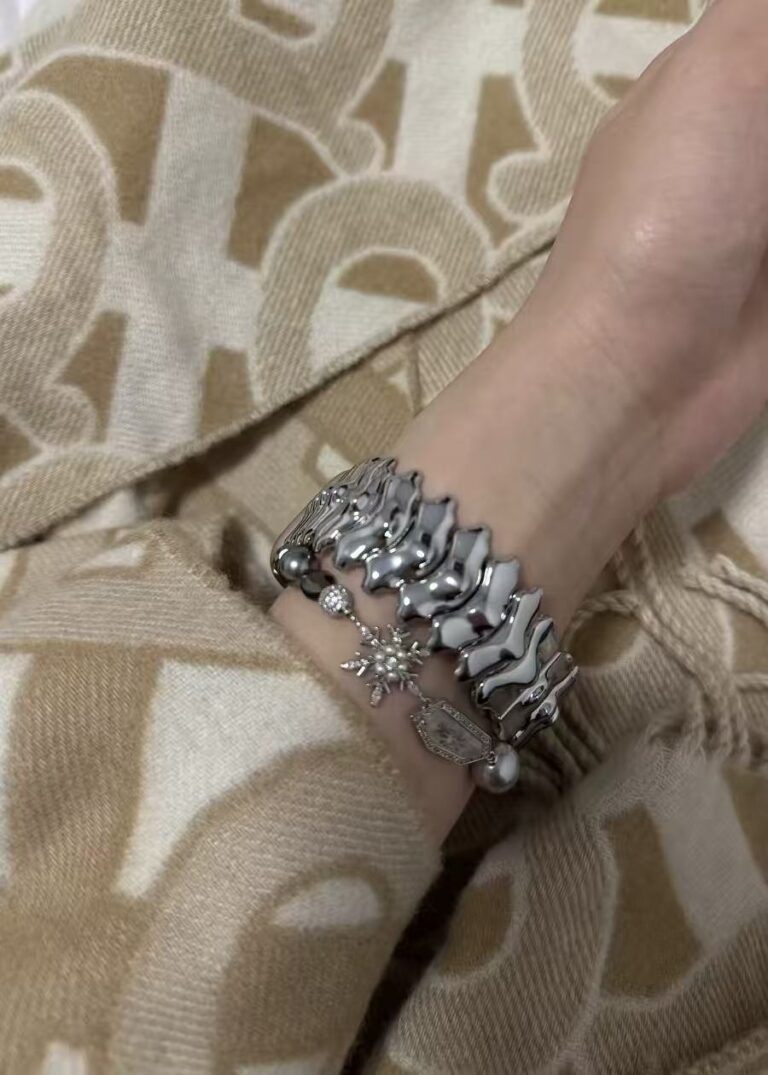 Metal Spine Apple Watch Band – Stainless Steel Luxury Upgrade | 20% OFF Today photo review