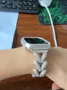 Elegant V-Shape Diamond-Studded Metal Apple Watch Band | Jewelry Link Bracelet photo review