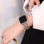 Unique Fashion Chain Design Full-Grain Leather Apple Watch Band